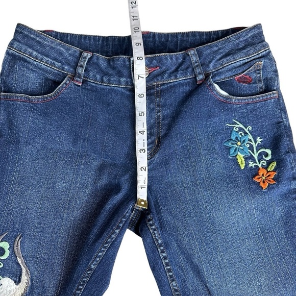 Harley Davidson Embroidered Jeans. Size 6 - Picture 6 of 14